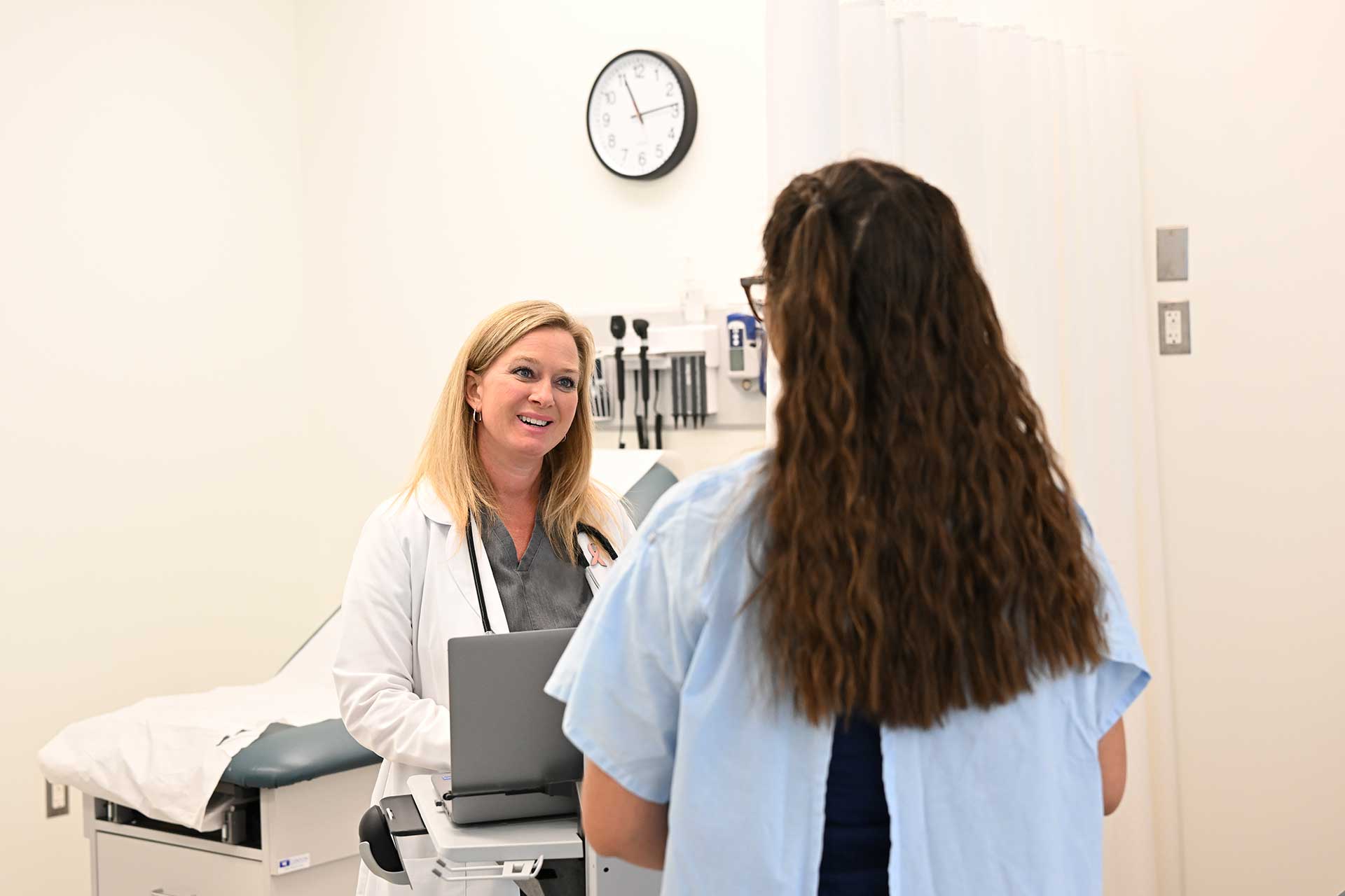 Online Doctor of Nursing Practice – Family Nurse Practitioner (DNP-FNP)'s image
